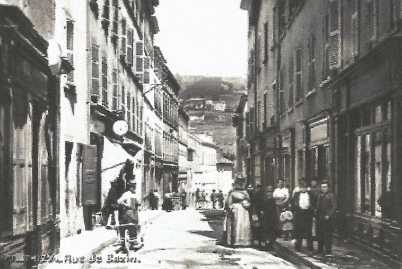 postcard view of Thizy